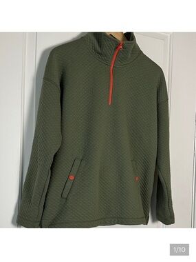 L.L. Bean Quilted Sweatshirt, MP